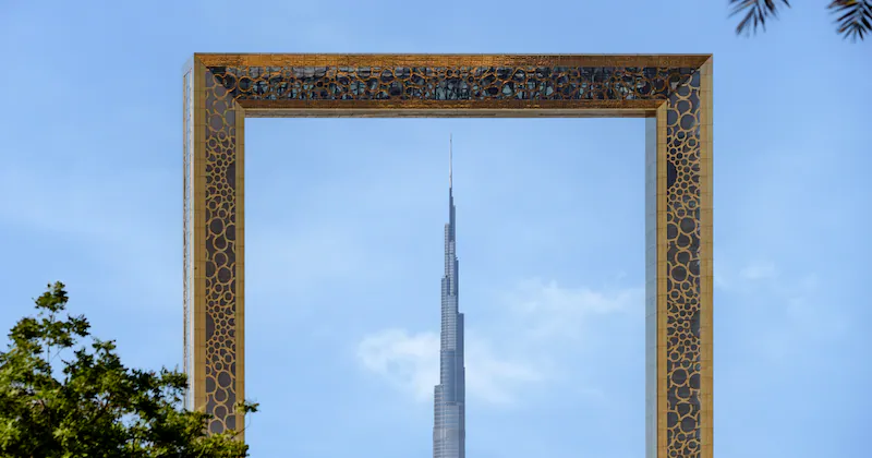 DET_Dubai Frame_Burj Khlifa_1