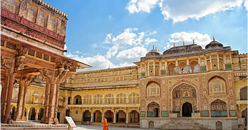 Marvellous doorways in Amer Fort